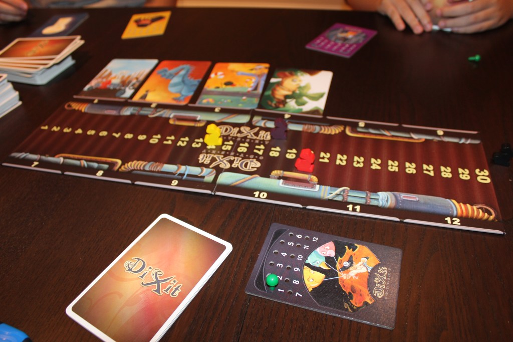 Dixit Odyssey Gameplay